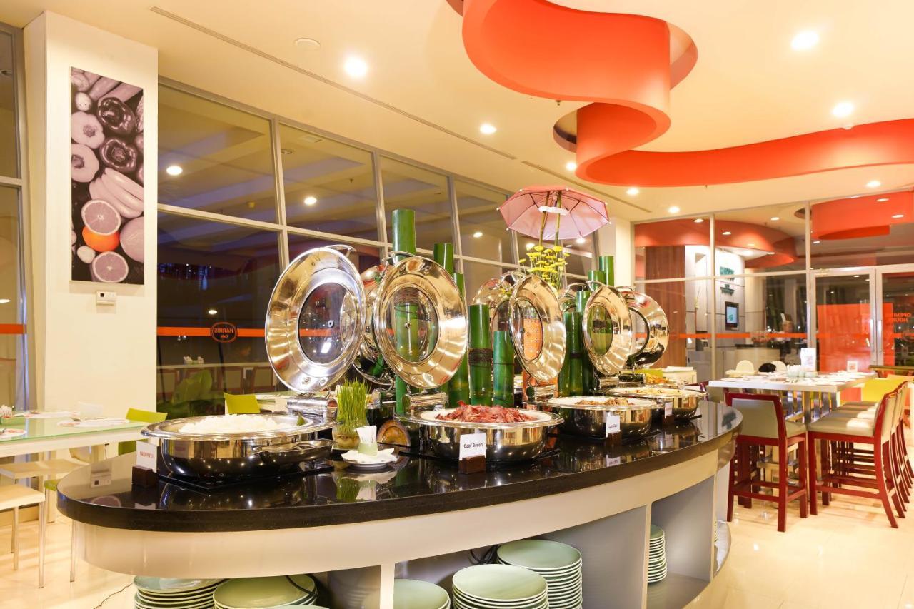 Harris Hotel Sentul City Bogor Exteriér fotografie
